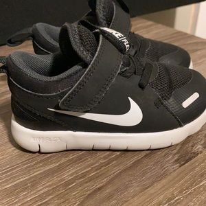 Toddler sneakers